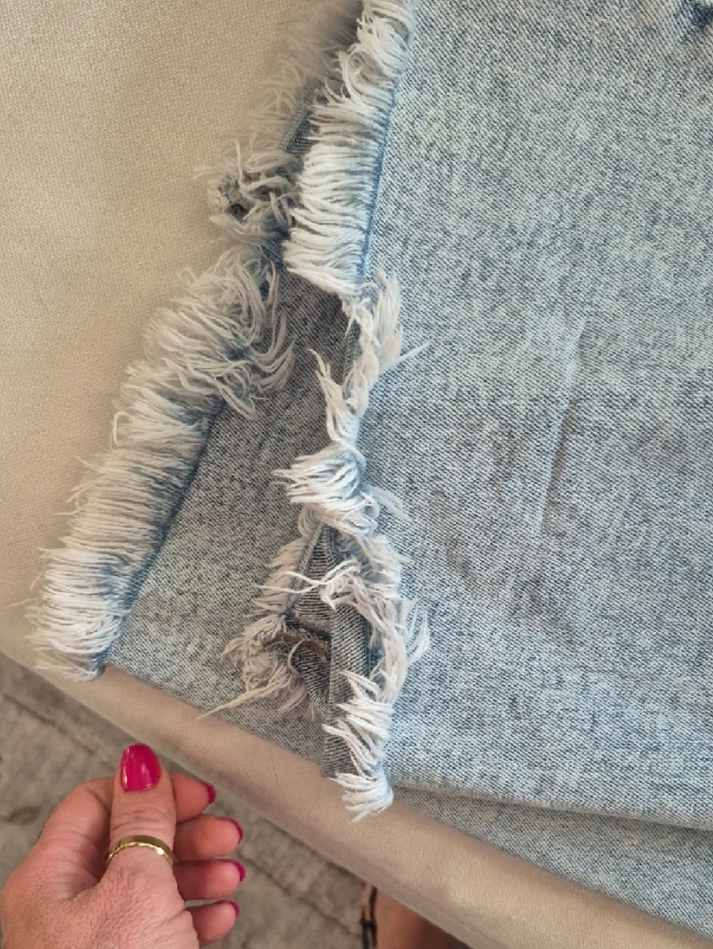 Light Wash Flared Women’s Stretch Jeans - Willow Boutique - Picture 7 of 7